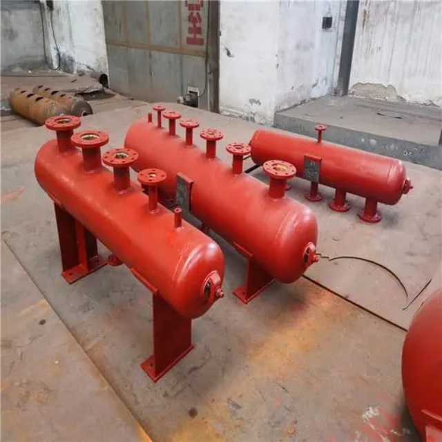 香坊分集水器安装高度